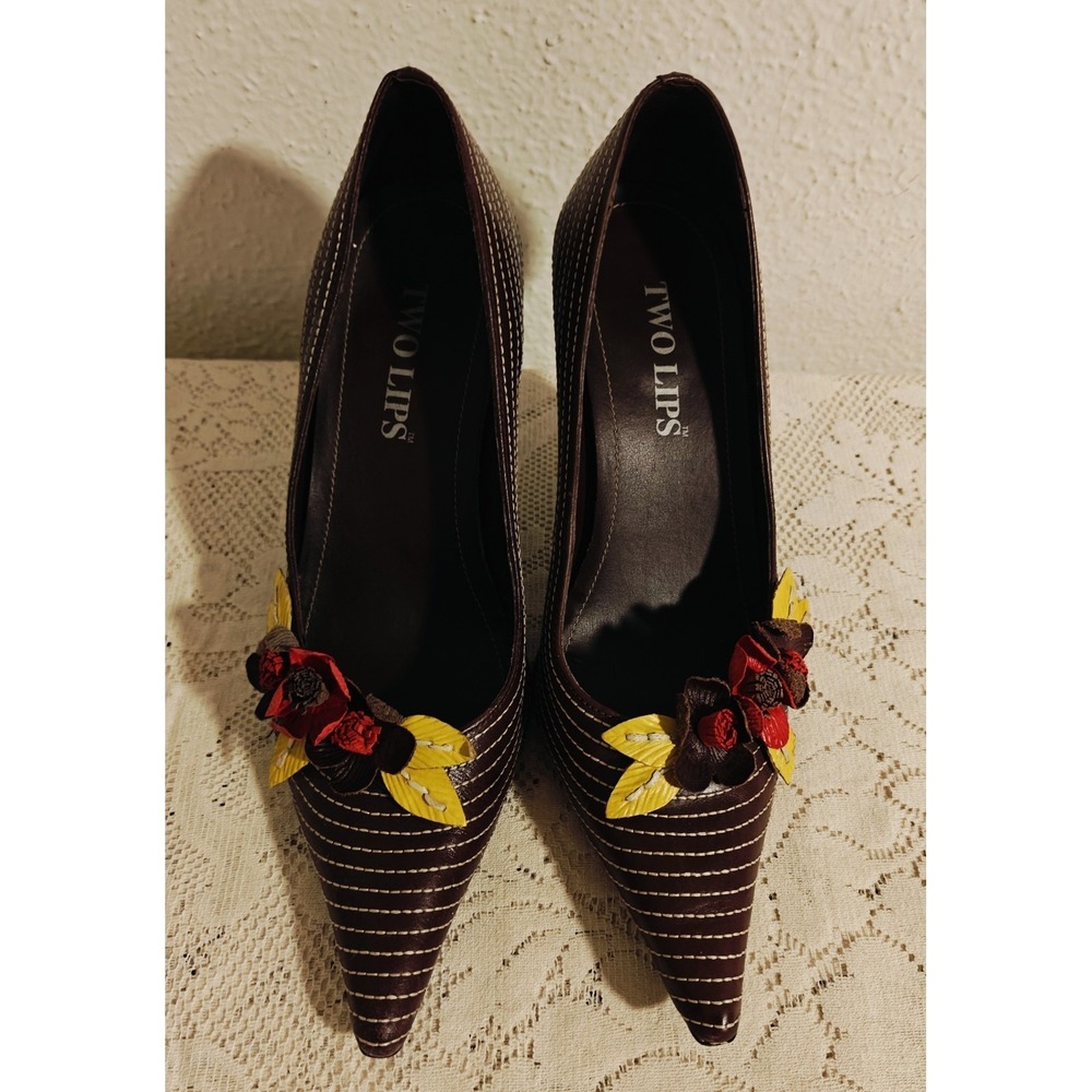 Two Lips Heels Pointy Toe 3D Floral Leather Upper 3.5" Heels Size 8.5 Y2k Vtg - Picture 2 of 15